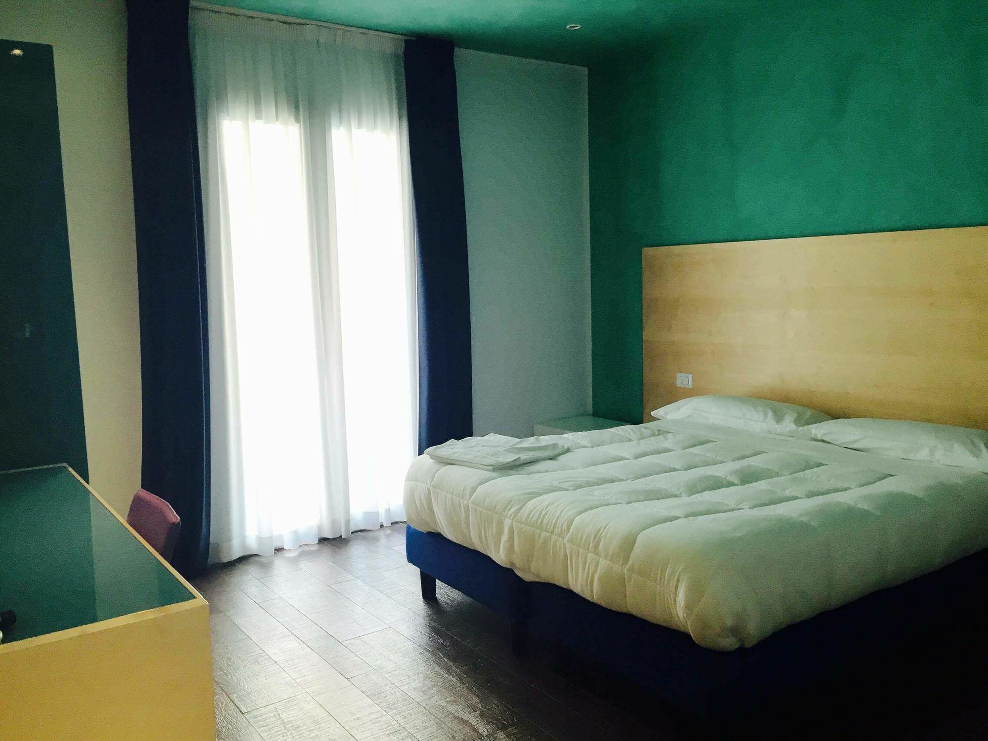 Zodiaco Hotel 4*